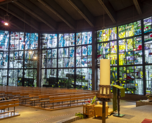Blick auf die Fenterwand_Harald Spies_Beton Brut in Bilfingen